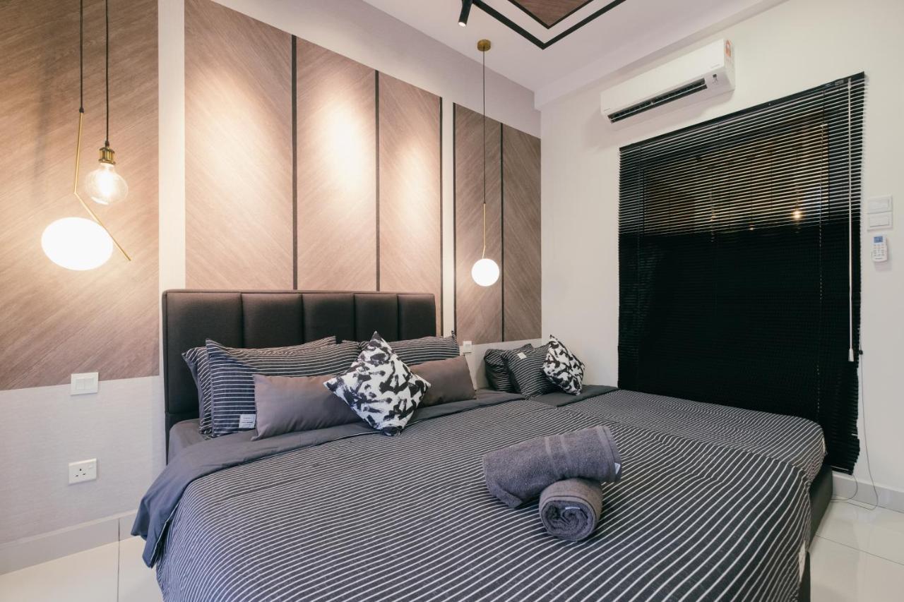 Апартаменты Arte Mont Kiara 3Pax Jacuzzi Pool Gym Near Mitec Matrade Куала-Лумпур Экстерьер фото