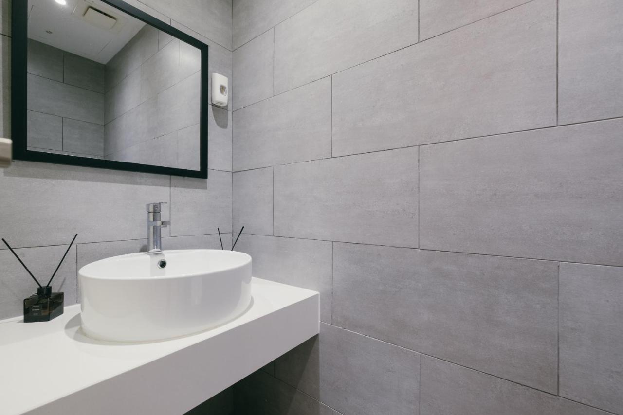 Апартаменты Arte Mont Kiara 3Pax Jacuzzi Pool Gym Near Mitec Matrade Куала-Лумпур Экстерьер фото