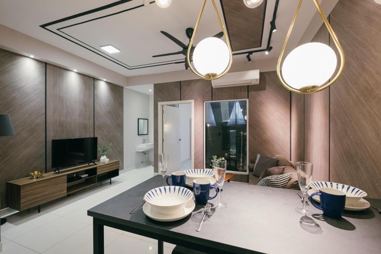 Апартаменты Arte Mont Kiara 3Pax Jacuzzi Pool Gym Near Mitec Matrade Куала-Лумпур Экстерьер фото