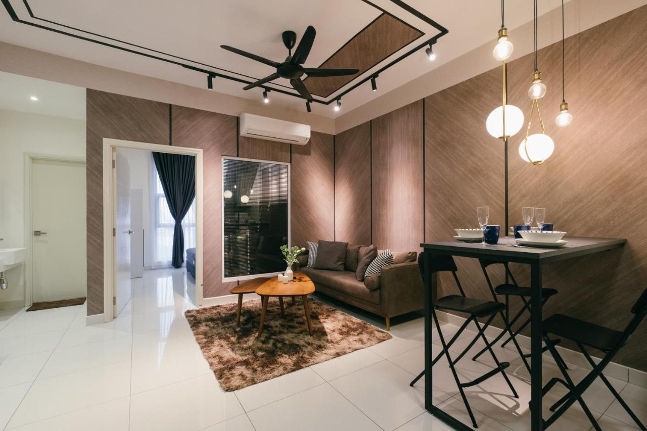 Апартаменты Arte Mont Kiara 3Pax Jacuzzi Pool Gym Near Mitec Matrade Куала-Лумпур Экстерьер фото